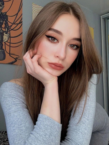 Проститутка Питера Мила Брюнетка c 3 размером груди у метро Обухово Санкт-Петербург Фото-2