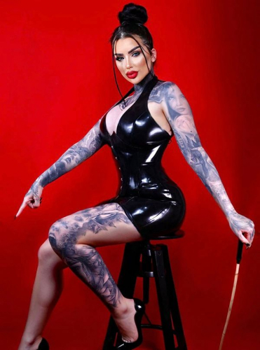 Проститутка Питера Инга Брюнетка c 3 размером груди у метро Василеостровская Санкт-Петербург Фото-3